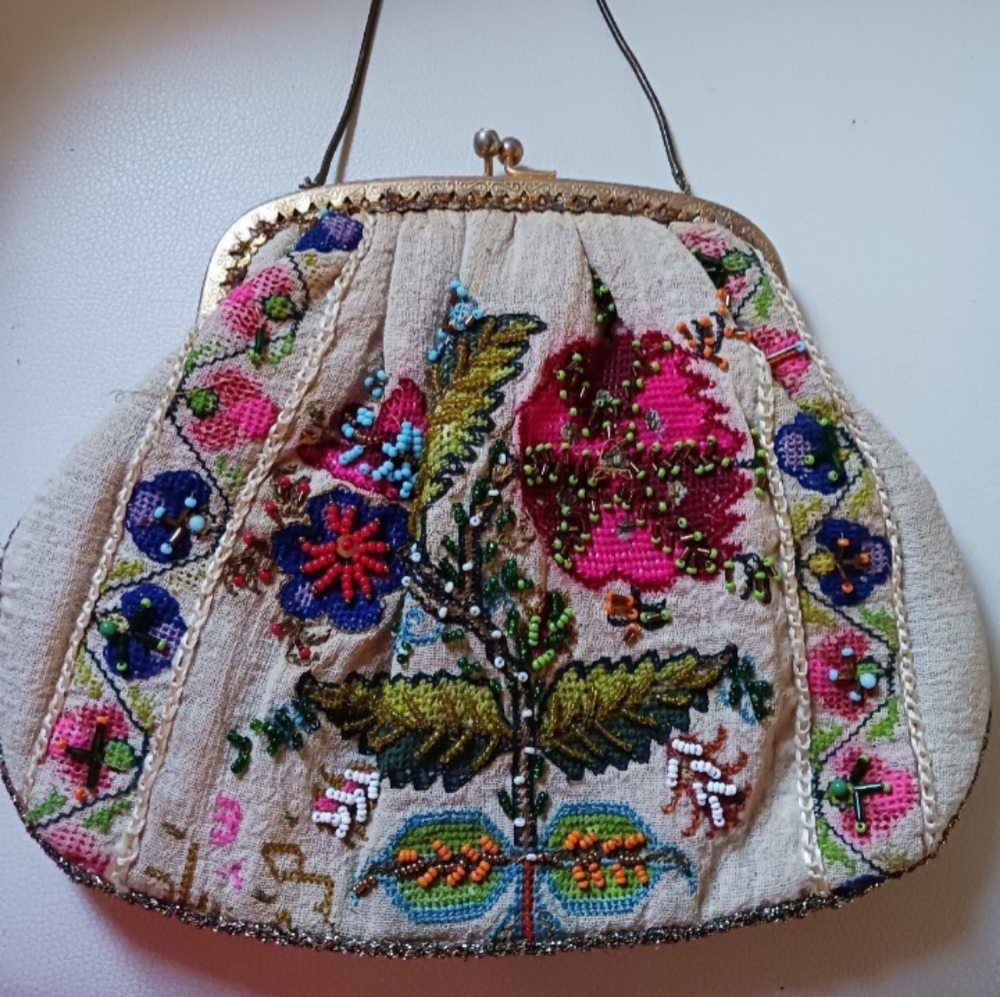 Vintage Petite Beaded Purse